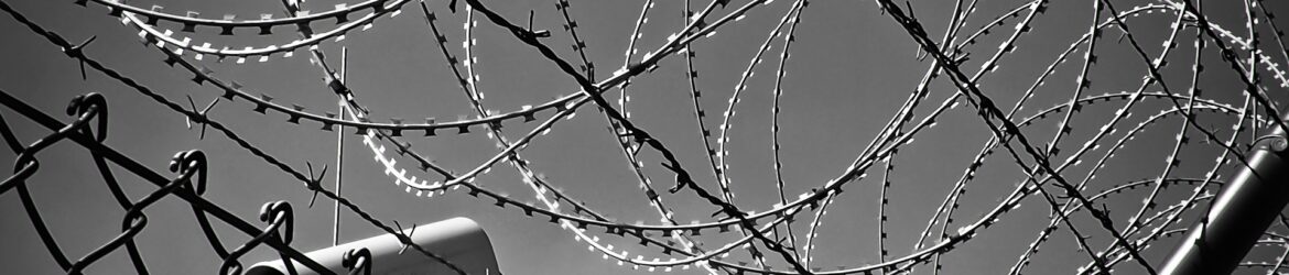 barbed-wire-1670222_1920