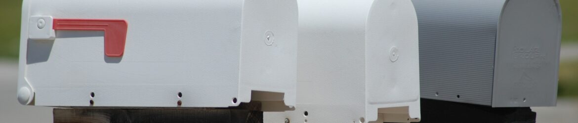 mailbox-357668_1920